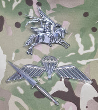Load image into Gallery viewer, Commando Dagger / Fairburn Sykes - Chrome ABS 3D automobile / car / Truck / Decal / logo