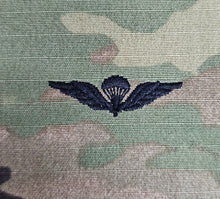Load image into Gallery viewer, Canada / Canadian - USA (OCP, Regulation Size) Ripstop multicam fabric embroidered Parachutist wing jump patch / badge