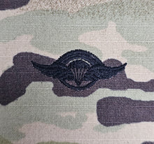 Load image into Gallery viewer, Argentina / Argentinian - USA (OCP, Regulation Size) Ripstop multicam fabric embroidered Parachutist wing jump patch / badge