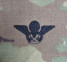 Load image into Gallery viewer, Peru / Peruvian - US OCP Ripstop multicam fabric embroidered Parachutist wing jump patch / badge