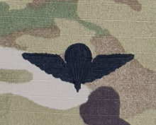 Load image into Gallery viewer, Irish / Ireland - USA (OCP, Regulation Size) Ripstop multicam fabric embroidered Parachutist wing jump patch / badge
