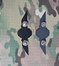 Load image into Gallery viewer, Fallshirmjager Parachutist / Paratrooper Jump Wings Metal badge brooch - Choose your grade
