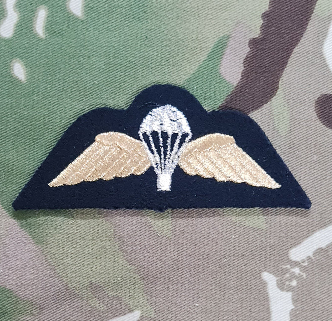 British Parachutist qualification Jump Wings Royal Marines Commando pattern gold embroidery on black No1 dress