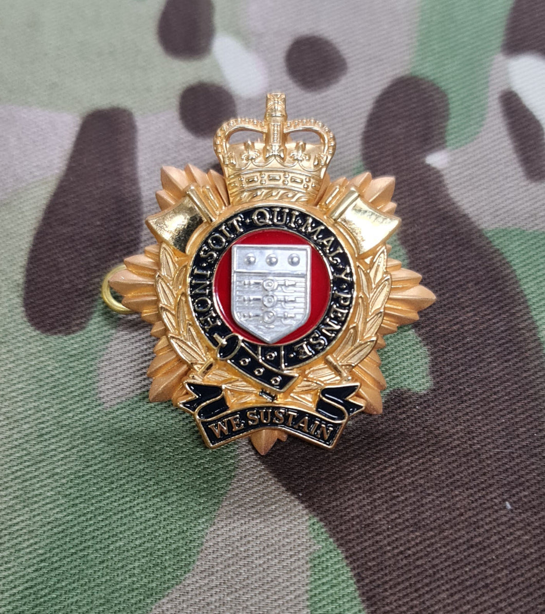 Royal Logistic Corps (RLC) Gilt Cap Badge Officer (EIIR)