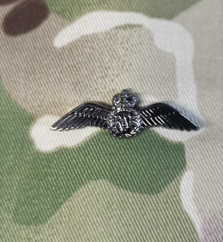 Regimental Tie / Lapel Pin - RAF Pilot Wings