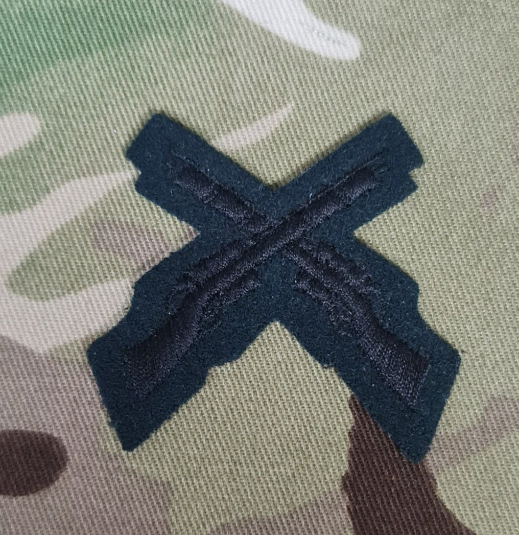 Rifles - Skill At Arms Instructor / Marksman Badge (Crossed Rifles) No2 Dress