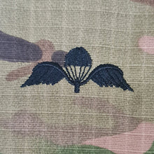 Load image into Gallery viewer, Belgium / Belgique - US (OCP, Regulation Size) Ripstop multicam fabric embroidered Parachutist wing jump patch / badge
