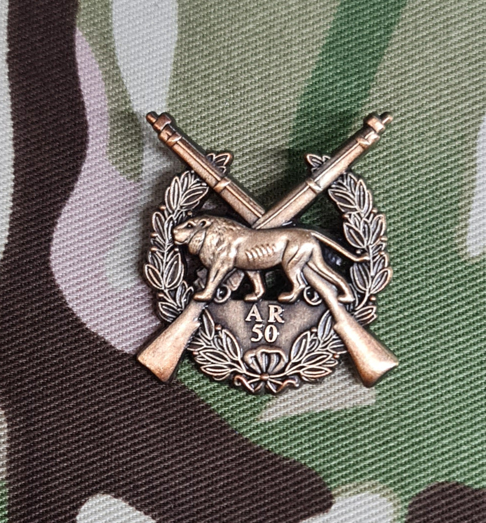 New Style British Army Rifle 50 (AR50) Metal Shooting Badge - Army Rifle Association (ARA) / Army Operational Shooting Competition (AOSC) / Bisley