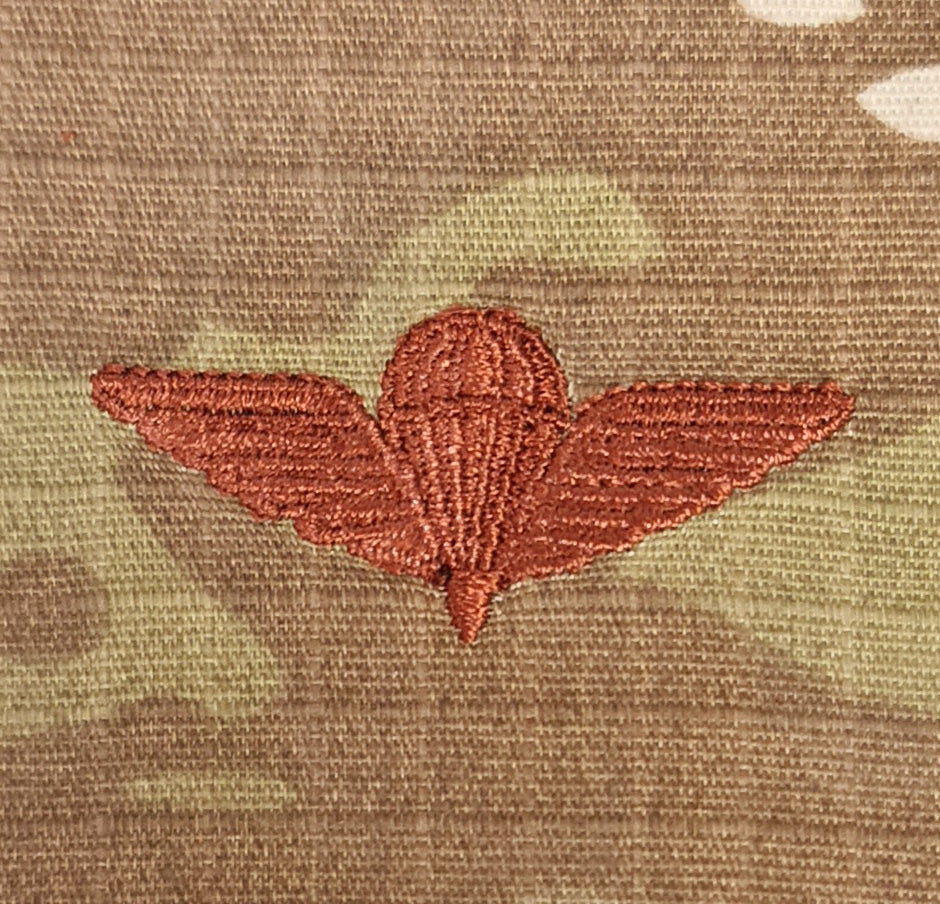 Irish / Ireland - US (OCP, Regulation Size) Ripstop multicam fabric embroidered Parachutist wing jump patch / badge