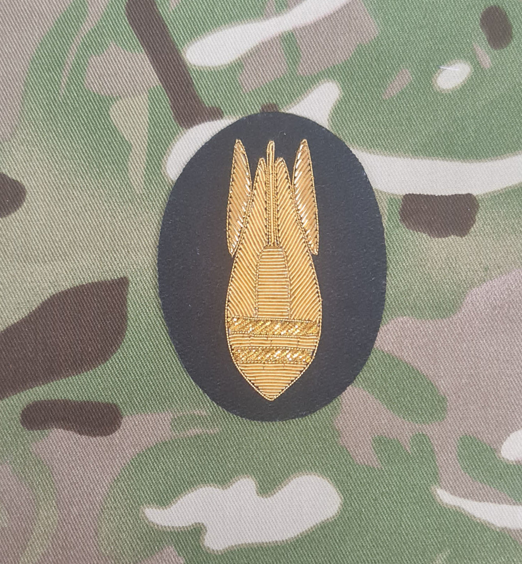 Electronic Ordnance Disposal / EOD (Bomb Disposal) / 33 EOD NO1 Dress Badge