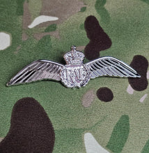 Load image into Gallery viewer, RAF / Royal Air Force Pilots Wings Metal (Kings Crown / CR3) - (Full Size)
