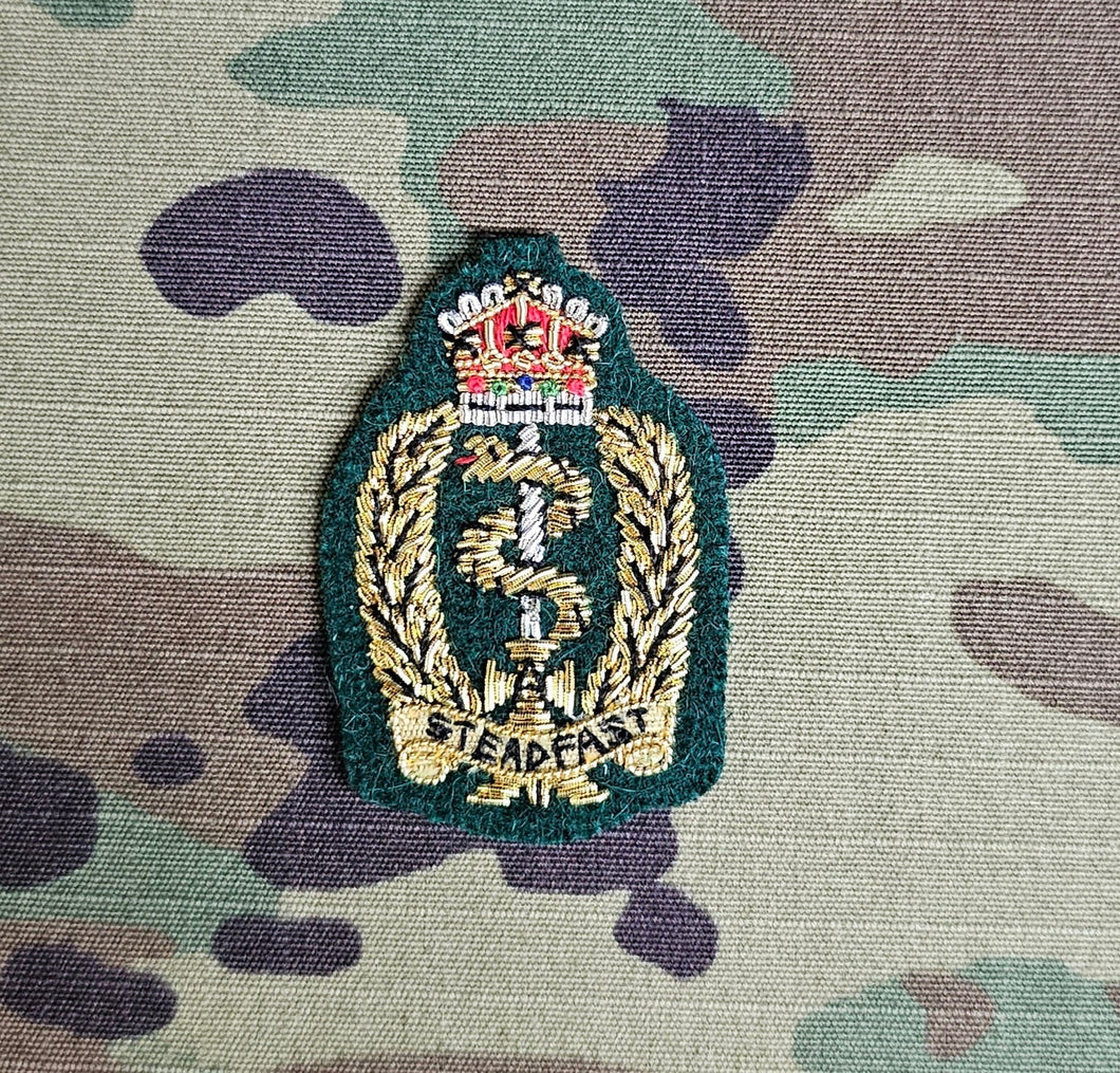 Royal Army Medical Service RAMS (Victoria Green( Officers Bullion stitched Beret Badge (CIIIR)