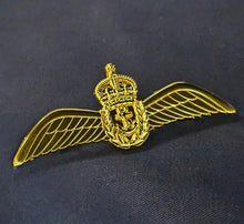 Load image into Gallery viewer, FAA / Fleet Air Arm / Royal Navy Pilots Wings Metal (Kings Crown / CR3) - (Full Size)
