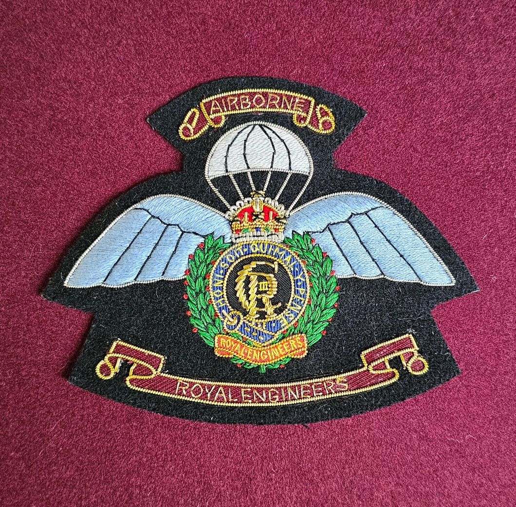 Airborne Royal Engineer (RE / Sapper) Hand Embroidered Wire Bullion Blazer Badge (CR3)