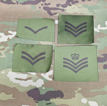 Load image into Gallery viewer, Classic / Original Style Para Smock Badge of Rank (EIIR) - LCpl / Cpl / Sgt / SSgt
