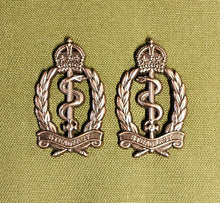 Load image into Gallery viewer, Royal Army Medical Service / RAMS (CIIIR) Collar Badges
