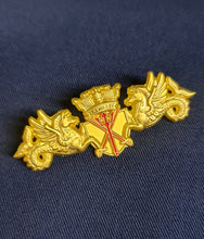 Load image into Gallery viewer, Royal Navy - Principle Warfare Officer / PWO Metal badge brooch - Choose your grade
