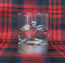 Load image into Gallery viewer, Parachute Wings / Para / airborne forces - Metal 2D Logo / Motif Tumbler Whiskey Tumbler Glass 330ml old fashioned style
