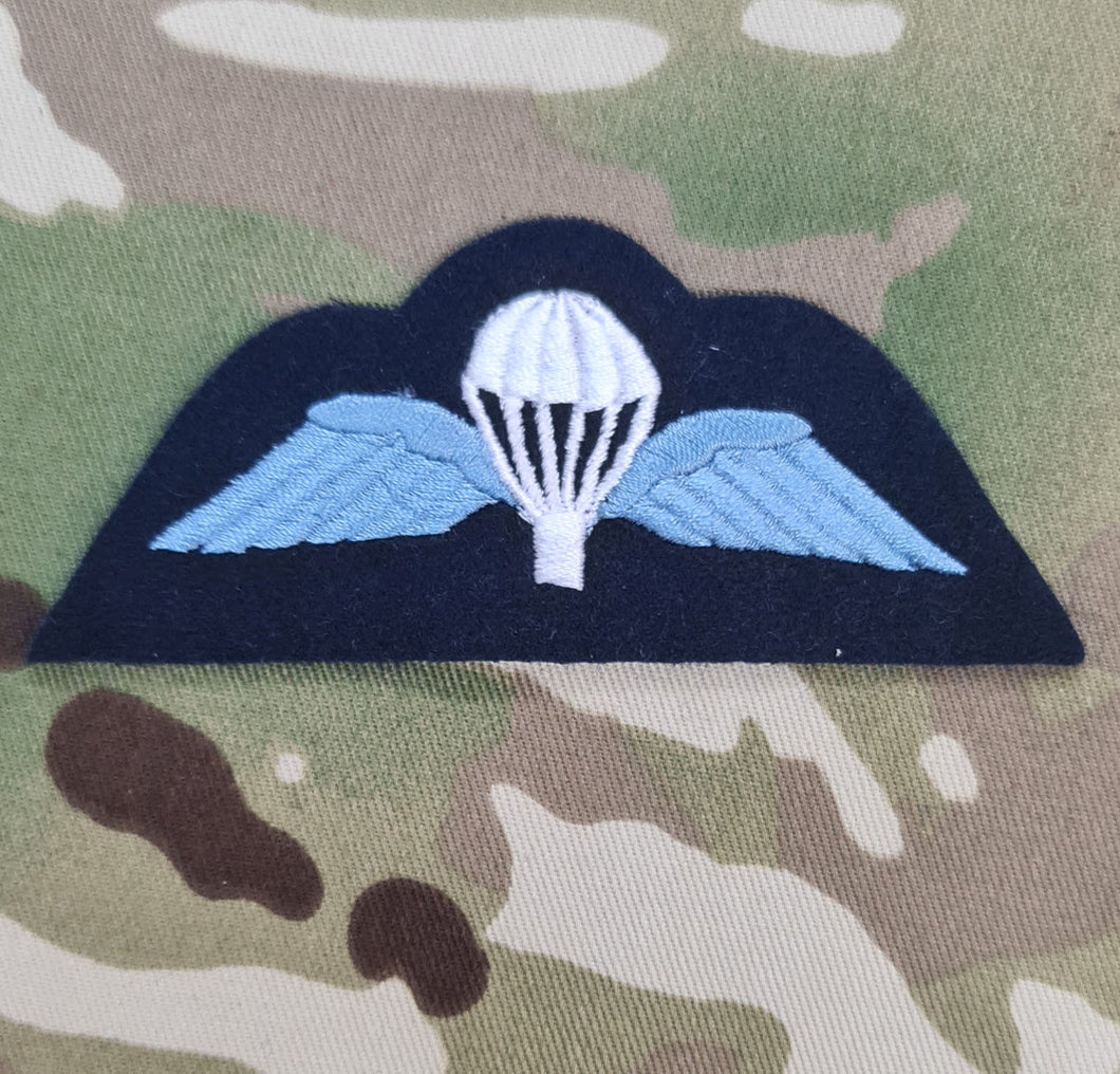 British Royal Air Force Regiment RAF Parachutist Qualification Wings (Jump)