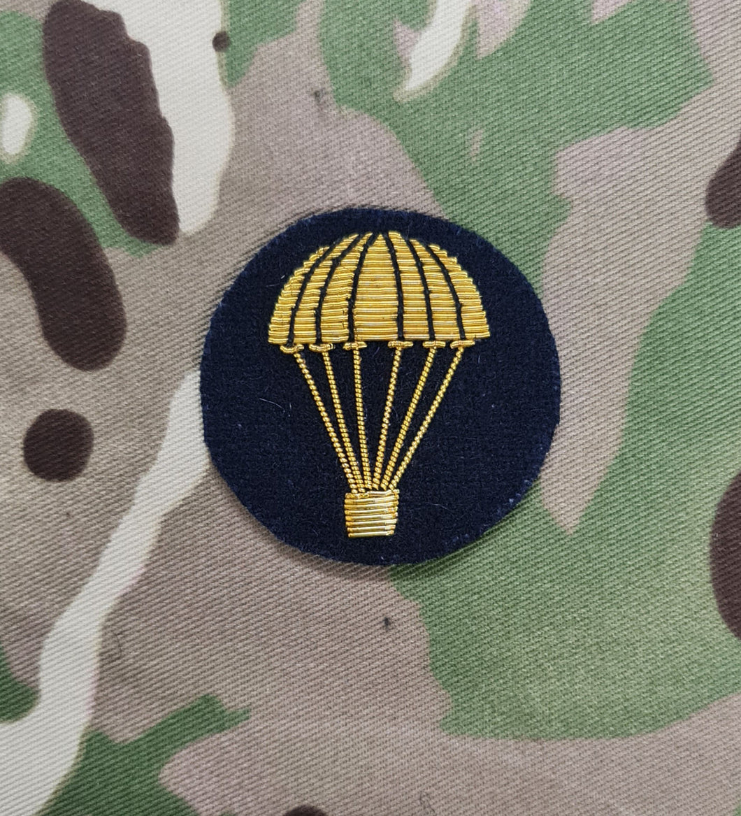 British Parachutist qualification Jump balloon 'light bulb' bullion gold on black No1 dress