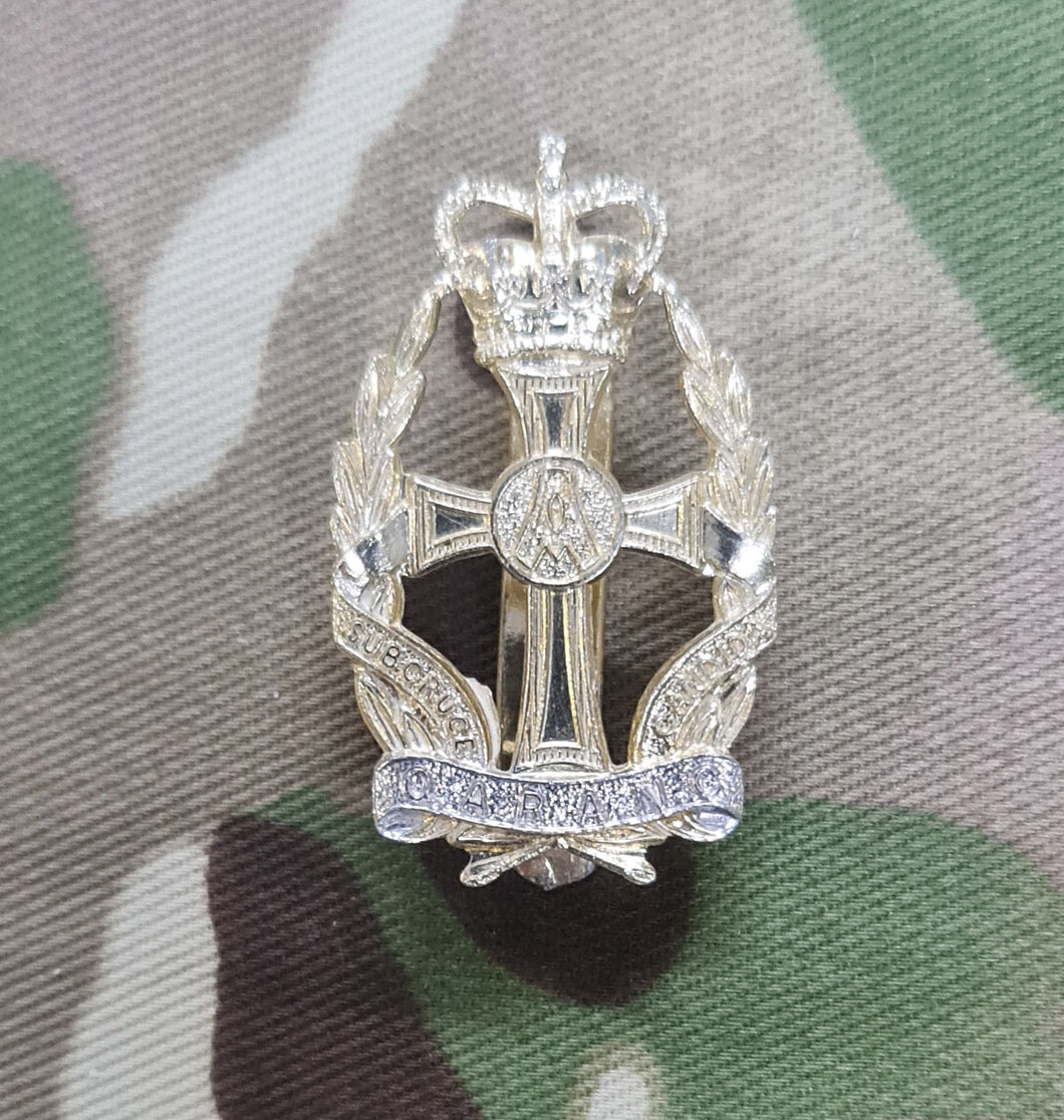 Queen Alexandra's Royal Army Nursing Corps QARANC Cap Badge Other Ranks OR EIIR