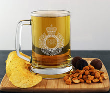 Load image into Gallery viewer, Royal Engineers RE Sapper  - Engraved Glass Beer Pint Tankard 660ml
