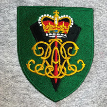 Load image into Gallery viewer, Embroidered 29 Commando Regiment RA Crest - Choose your Garment

