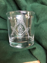 Load image into Gallery viewer, Engraved Freemason (Masonic) Tumbler Whiskey Tumbler Glass 330ml
