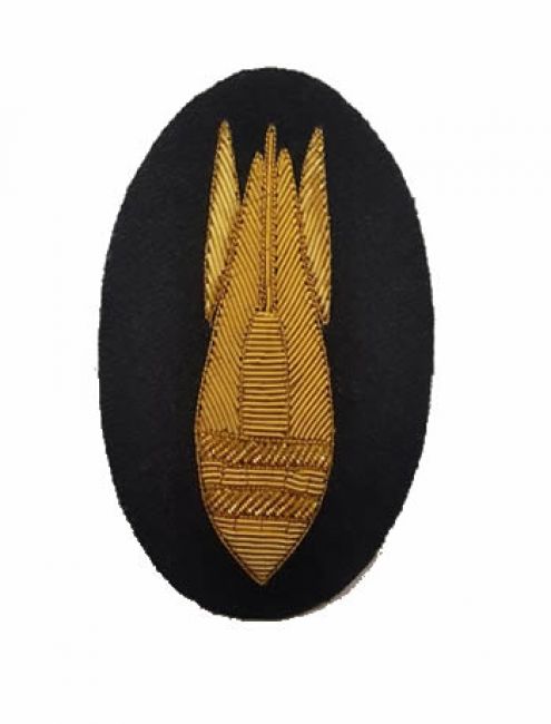 EOD / 33 EOD NO1 Dress Badge
