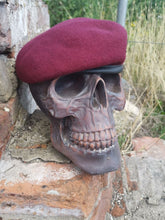 Load image into Gallery viewer, Stone Effect Full Size Beret Skull
