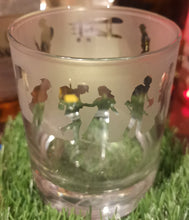 Load image into Gallery viewer, Custom Engraved 360 Silouette whiskey Glass - WW1 &#39;Lest we forget&#39;
