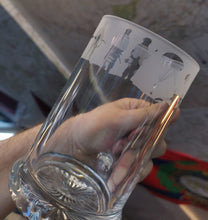 Load image into Gallery viewer, Airborne WW2 Arnhem silhouette Engraved Glass Pint Tankard 570ml
