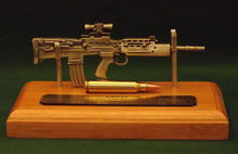 Load image into Gallery viewer, Pewter L85A1 SA80 A1 Rifle Presentation
