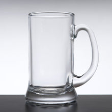 Load image into Gallery viewer, Engraved Glass Pint Tankard 570ml

