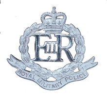 Load image into Gallery viewer, Royal Military Police RMP Officers Gilt Cap Badge (EIIR)
